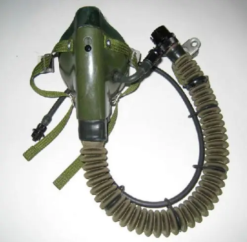 

MILITARY SURPLUS CHINESE AIR FORCE FIGHTER PILOT YM-6505 OXYGEN MASK