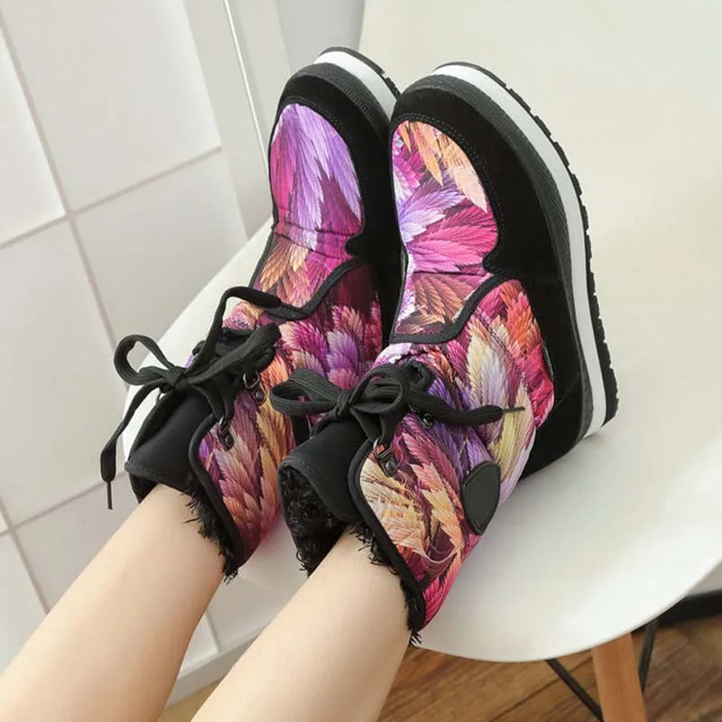 

2018 women's snow boots Europe snow boot for adult high quality Rubber boots waterproof printing big kids girls boots size 36-41