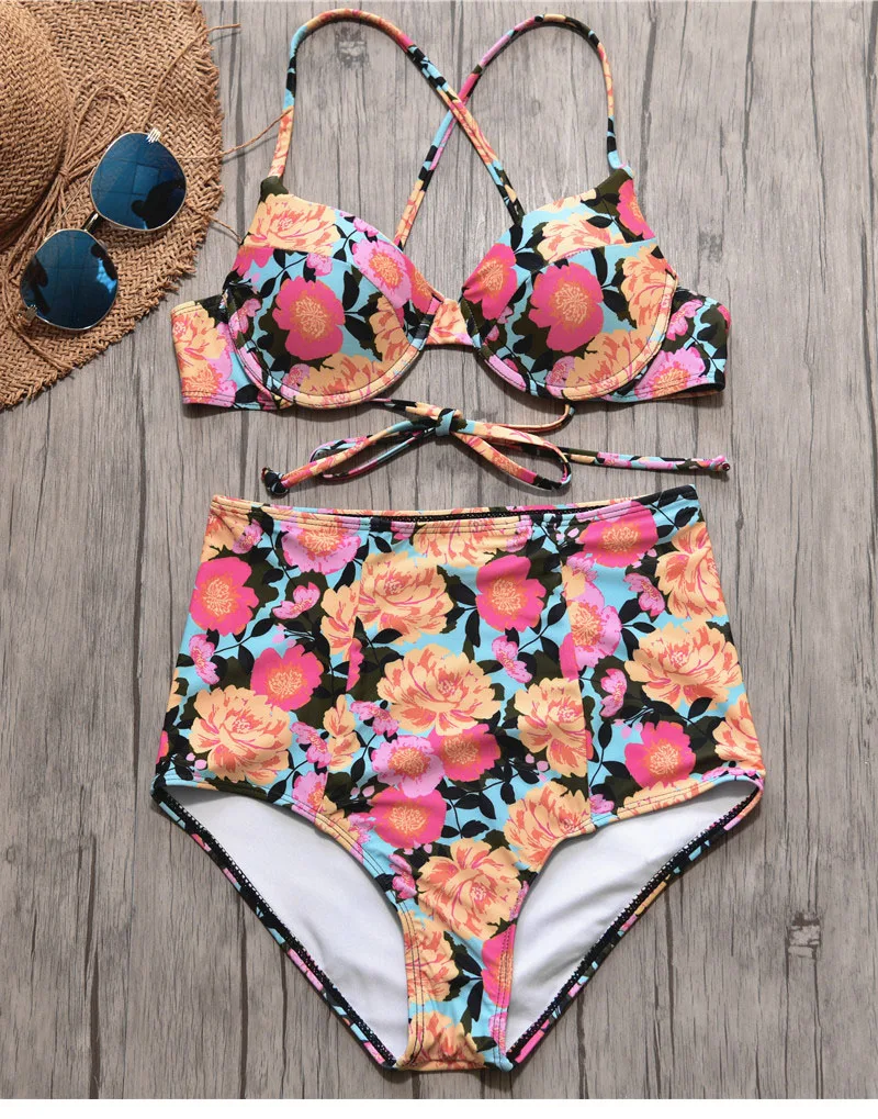 bikini women (3)