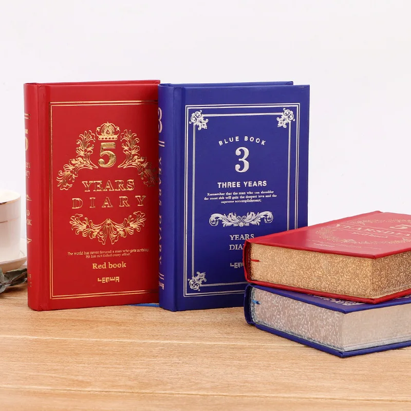 

Red and Blue Hot Stamping Hardcover Notebook Thicken Notebook A6 Account Book