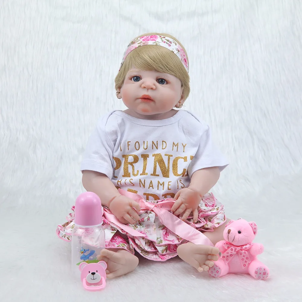 

Forrsdor 22 inch full silicone Lifelike newborn baby girl with short brown hair and earrings silicone Bonecas Bebe Reborn doll