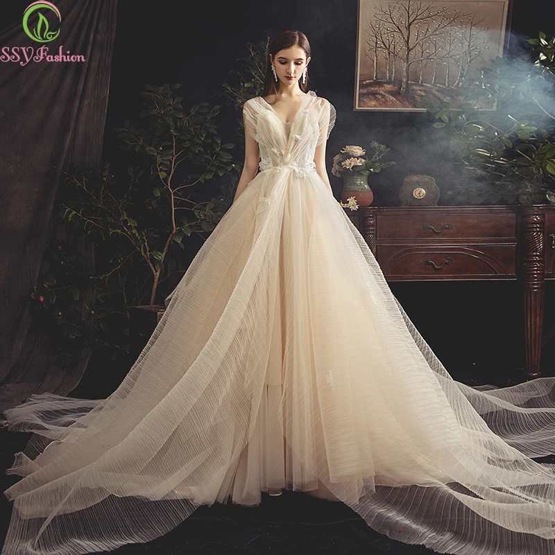 

SSYFashion New Luxury Wedding Dress Beautiful Romantic Bride Light Champagne Court Train Long Wedding Gowns Vestidos De Novia