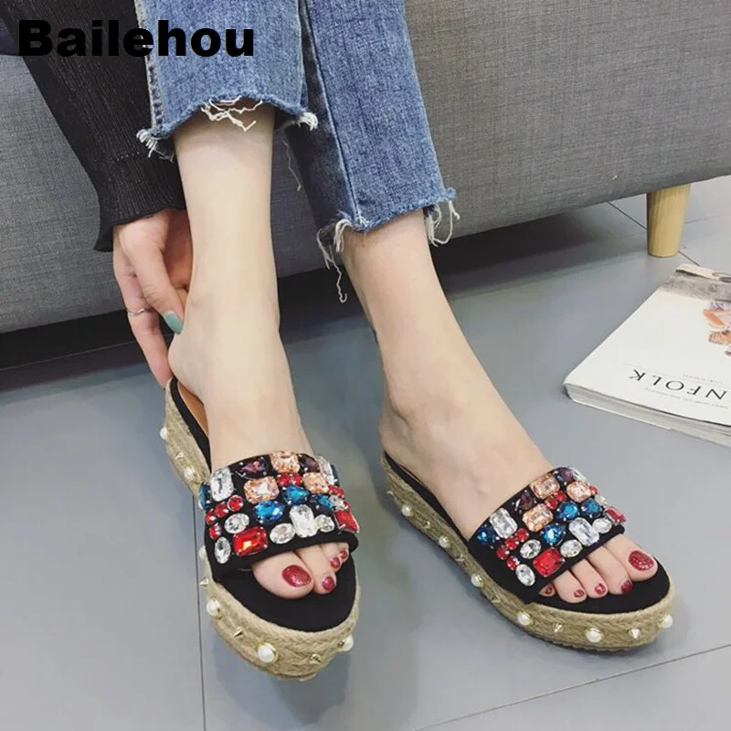 

Bailehou Women Slippers Platform Wedge Crystal Slippers Slip On Slides Women Causal Shoes Brand Flip Flops Sandals Pearl Outsole