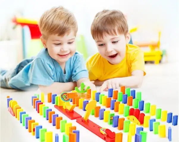 New Automatic placement Domino Electric Train kit Set Up Blocks Elevator Springboard Bridge Set Colorful Bricks Plastic toy gift