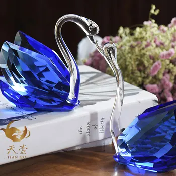 

Couple Swan Crystal Glass Figurines Collection Mr&Miss Swan Animal Paperweight Table Ornament Wedding Decor Valentine's Day Gift