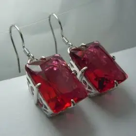 

Free delivery service delivery Victorian carving hollow out rectangle ruby 925 silver earrings