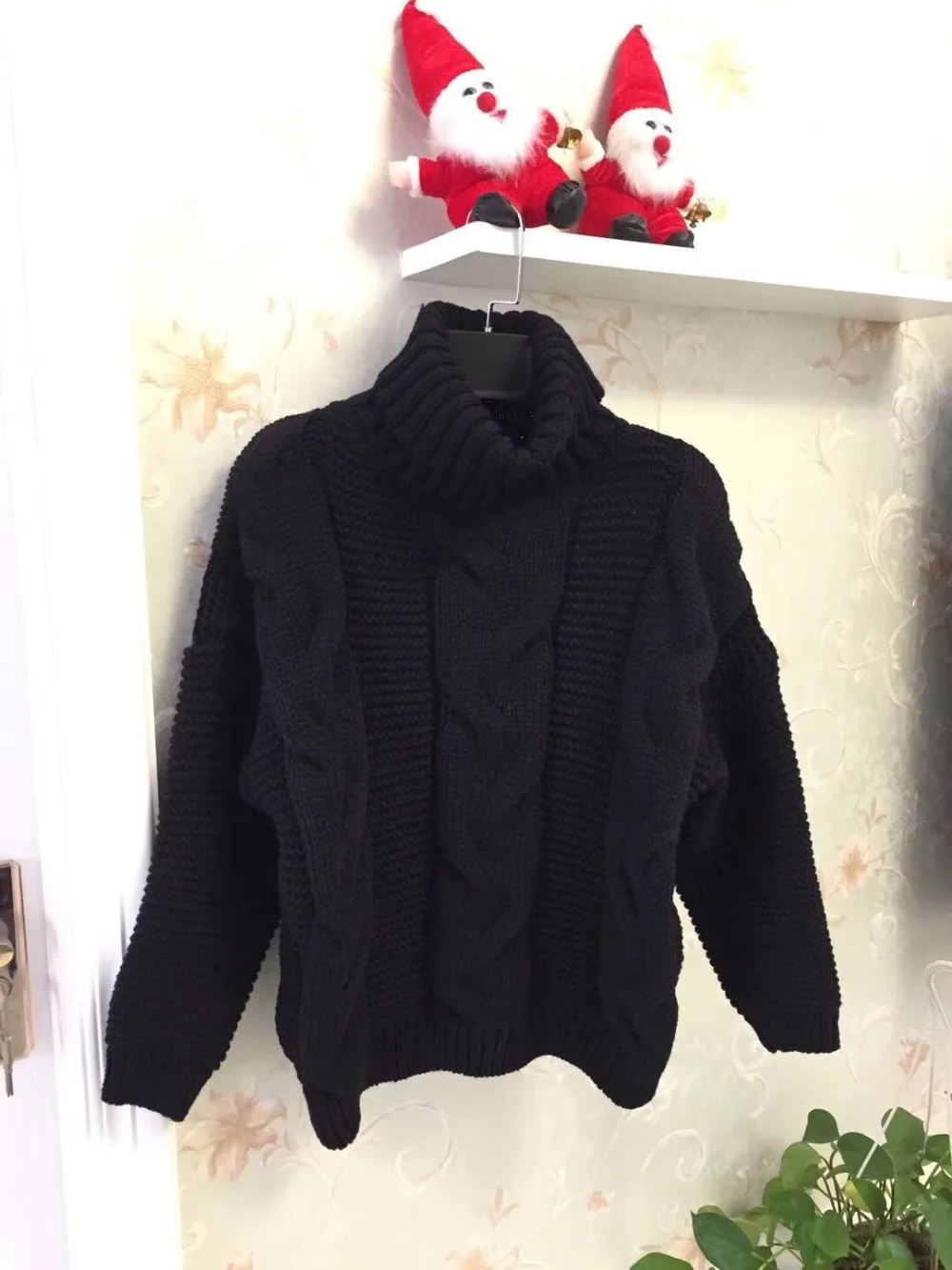 Europe And The United States Autumn New Women's Sweater Lapel Twist Solid Color Pullover Sweater Female Short Loose Sweater (13)