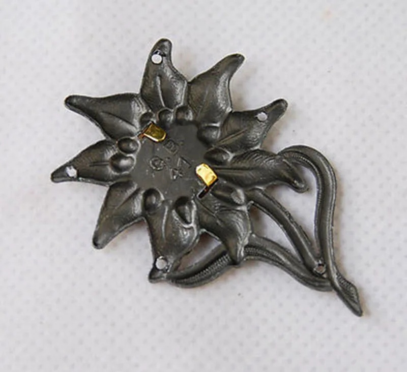 WWII German EM Edelweiss Mountain Metal Cap Badge Insignia-GM042