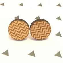 Лазерная резка круг с волной формы твердой древесины ручной работы гофрированной круглой формы Стад волнистые линии Узор Деревянные серьги x 1 пара