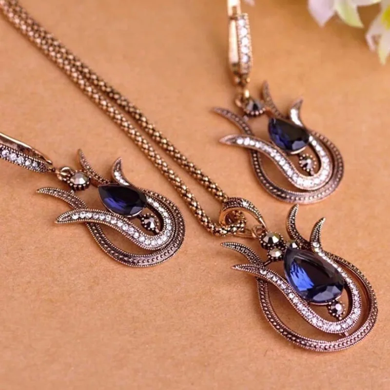 

2018 Vintage Set Alloy Jewelry Sets Elegant Earrings Necklace Restoring Ancient Ways Two Piece