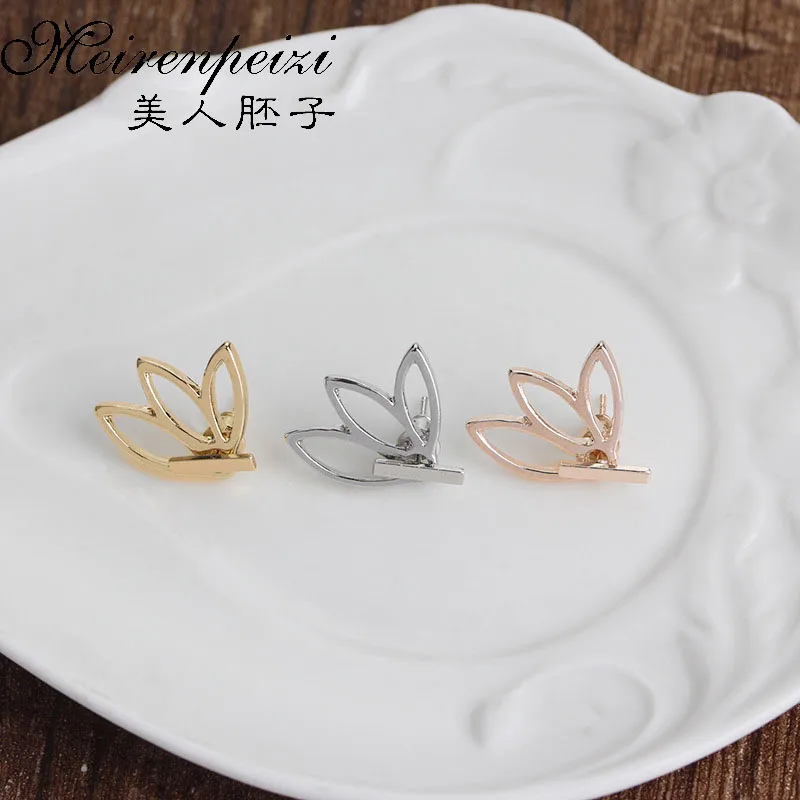 

Hot Fashion Jewelry Simple Rose Gold Silver Statement Stud Earrings Hollow Lotus Charm Double Sides Vintage Earring For Girls