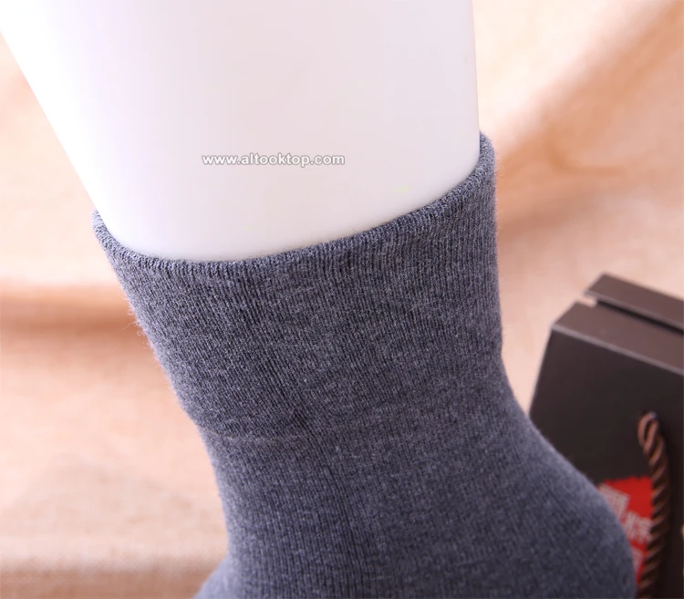 S01-Pregnant diabetic socks_01 (4)