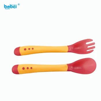 

2pcs/set PP and TPE spoon fork baby safety temperature sensing color change kids children flatware feeding training spoons