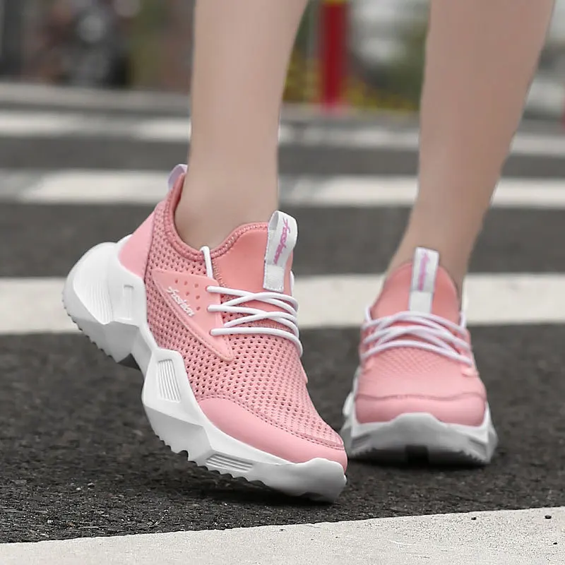 Women Shoes Ultralight Running Shoes Women Sneakers Air Mesh Tenis Feminino Women Casual Shoes Breathable Trainers White Sneaker