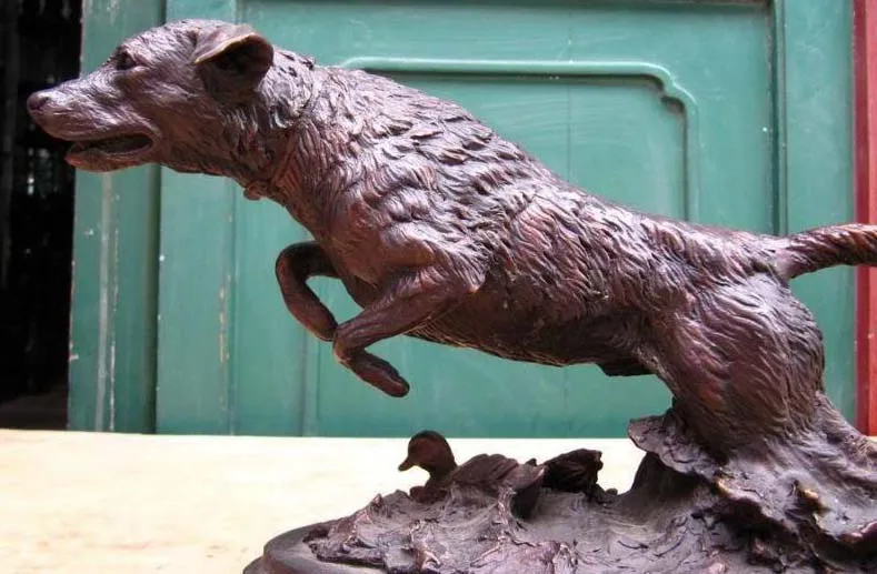 

Chinese Pure Copper Bronze Feng Shui Lucky Runing Fly flee Dog wolf dog Statue