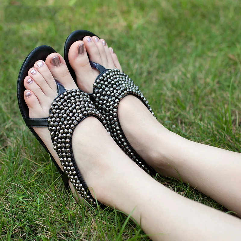 hand made female sandals