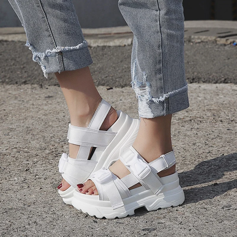 

Summer Women Sandals Buckle Design Black White Platform Sandals Comfortable Women Thick Sole Beach Shoes