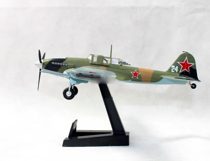 Российский II 2 2M3 Sturmovik 24 белый й AE 76th GvShAD 1/72 самолет легкая модель| |