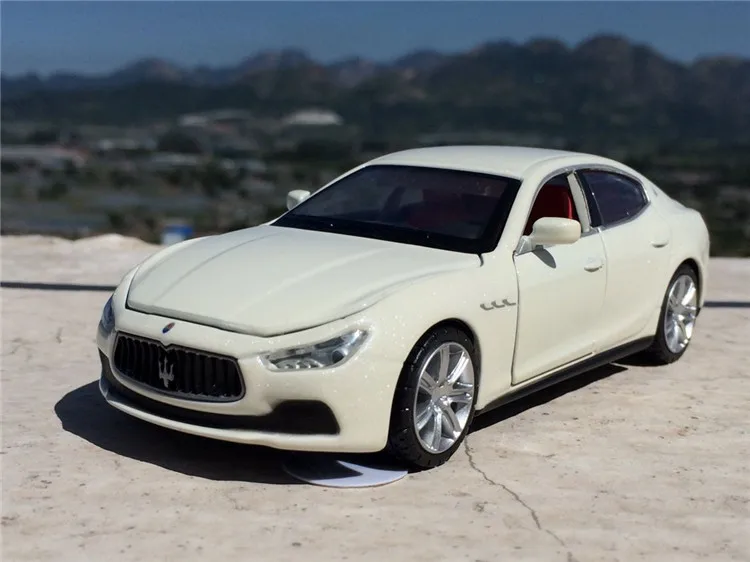 132 TheMaserati Ghibli New (7)