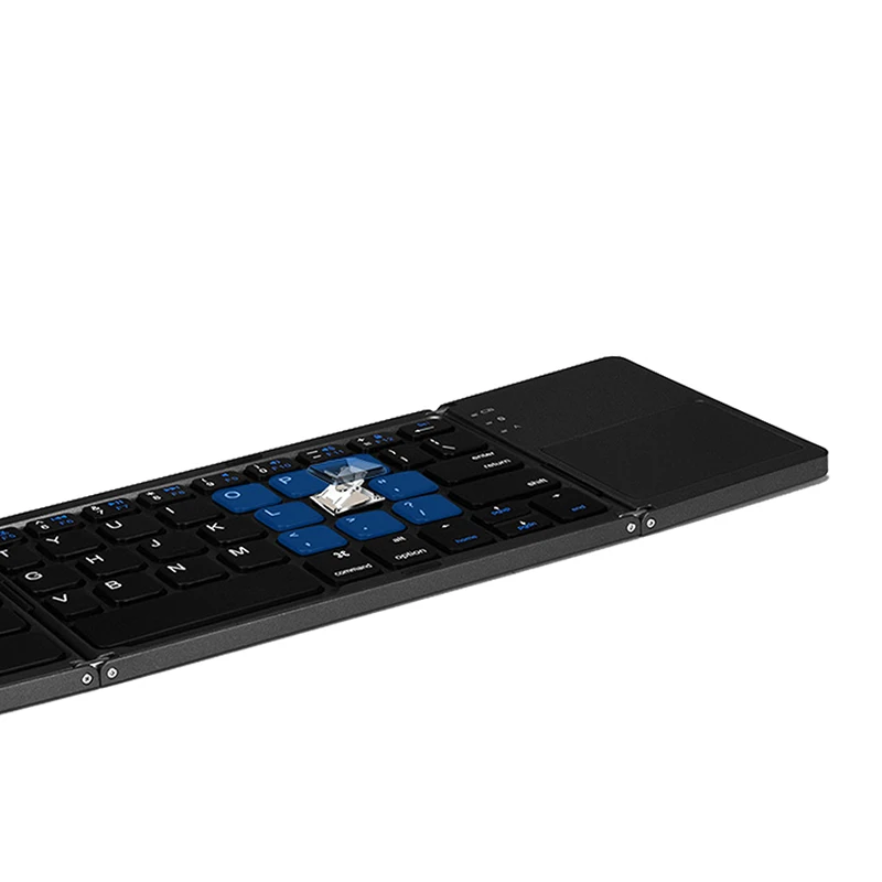 13 Folding keyboard for iPad
