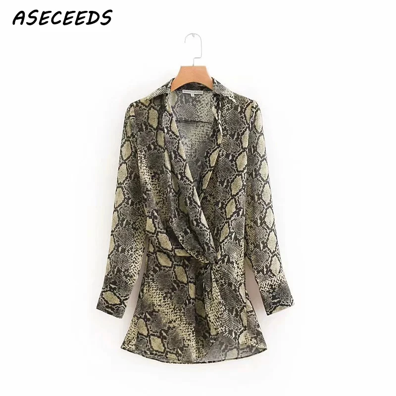 Autumn sexy Snake print women's blouse casual button lace up pullover clothes 2018 korean fashion chiffon tops |
