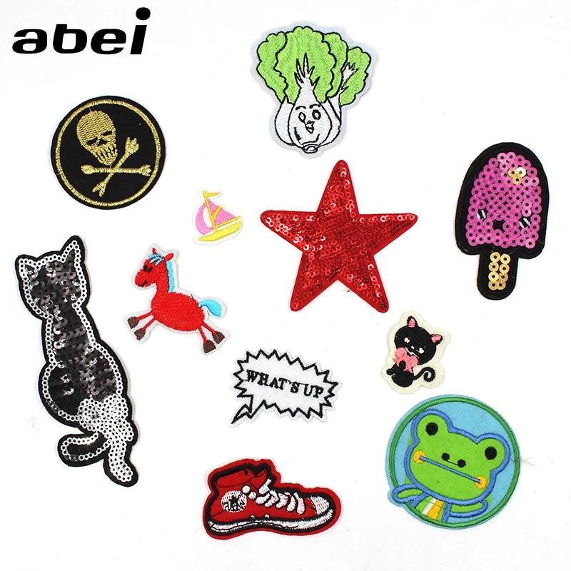 

1PC Sequined Star Cat Ice Cream Stickers Cartoon Embroidered horse Frog Patches Handmade Jeans Bags Applique Coats Badge DIY
