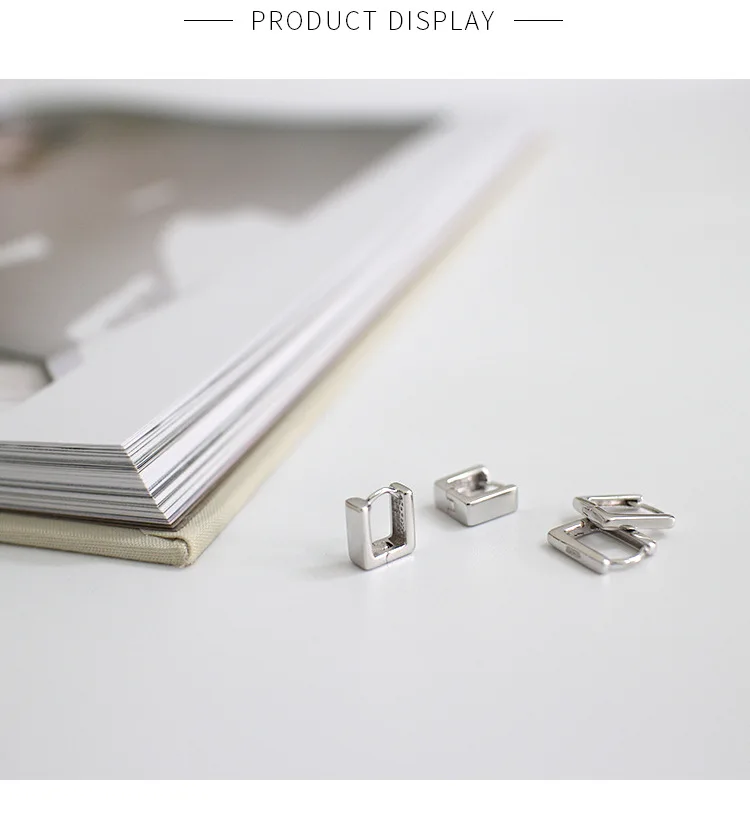 4693914493_514610680