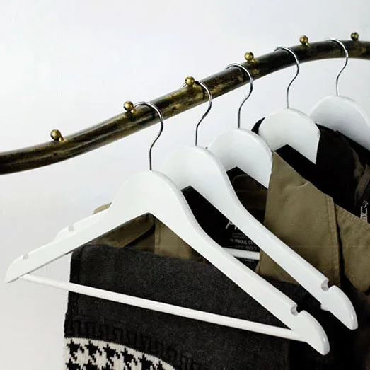 Sorplus Most Popular A Grade White Wood Hanger for Clothes, Curved