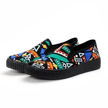 Shoes Woman Flats Loafers Ladies Casual Shoes Graffiti Printing Women Shoes Hand-painted 2018 Spring Fashion Totem High Quality e lov design printing canvas shoes nation flags of austria hand printed austriak austrian loafers shoes