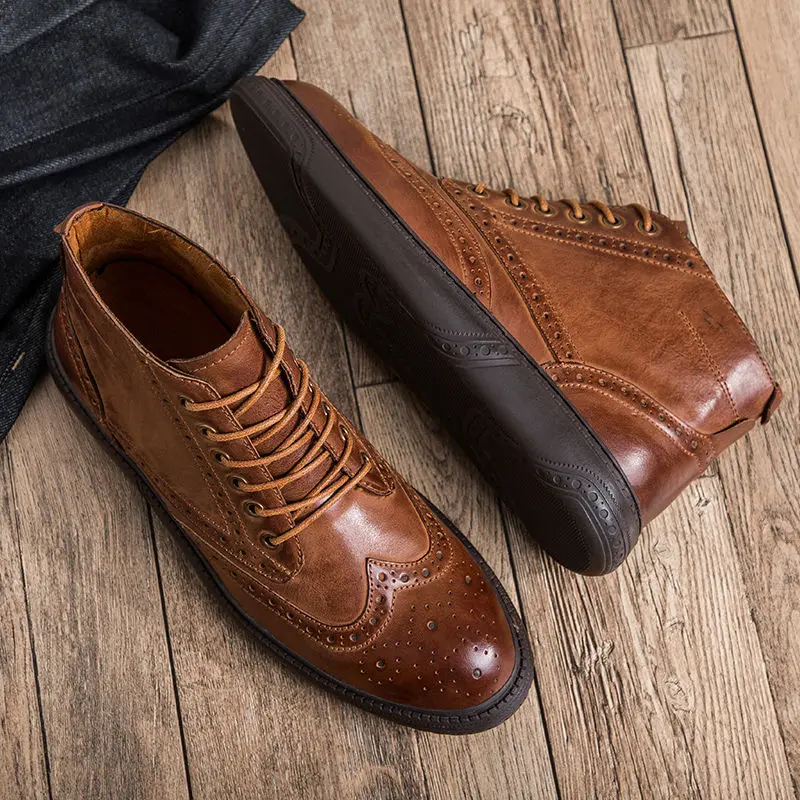TOP Recommand !! NEW Design Retro Men's Carved Boots British Style Lace Up Business Man Leather Ankle Boots British Style