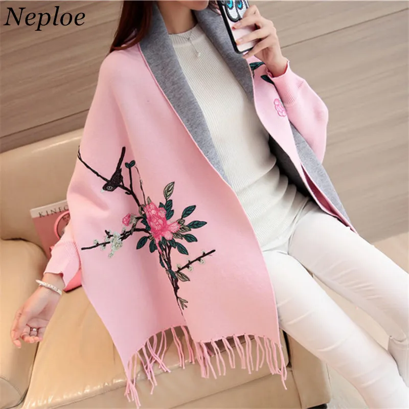 

Neploe Autumn Women 2019 New Peony Embroidery Shawl Cardigan Loose Fashion Female Tassel Cardigan Bat Sleeve Knit Sweater 65934