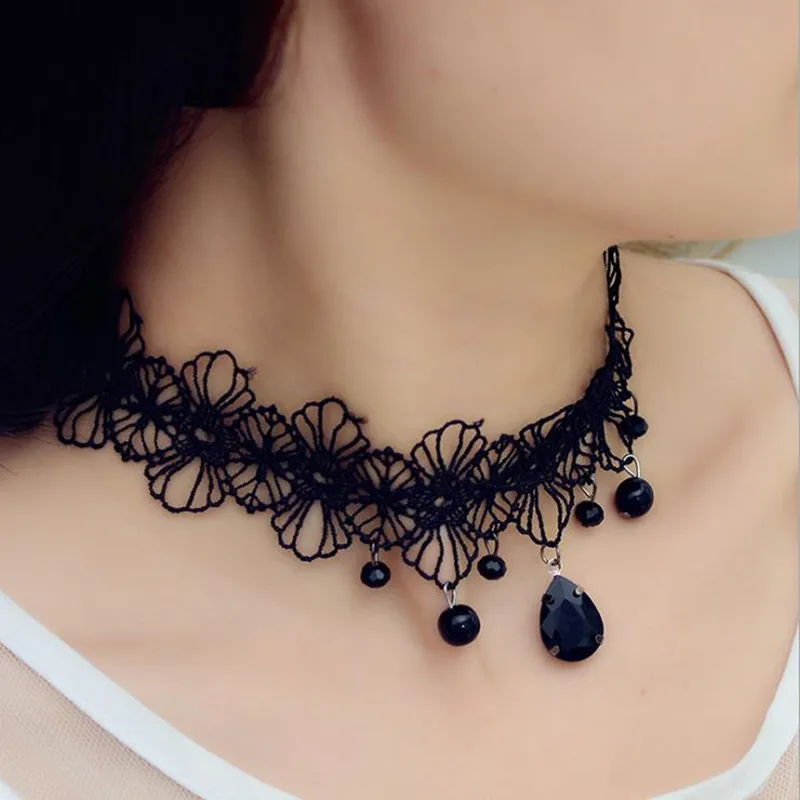 

Fashion Europe Exaggerate Black Beads Elegant Lady Big Pendant Choker Lace Necklace For Women Necklaces