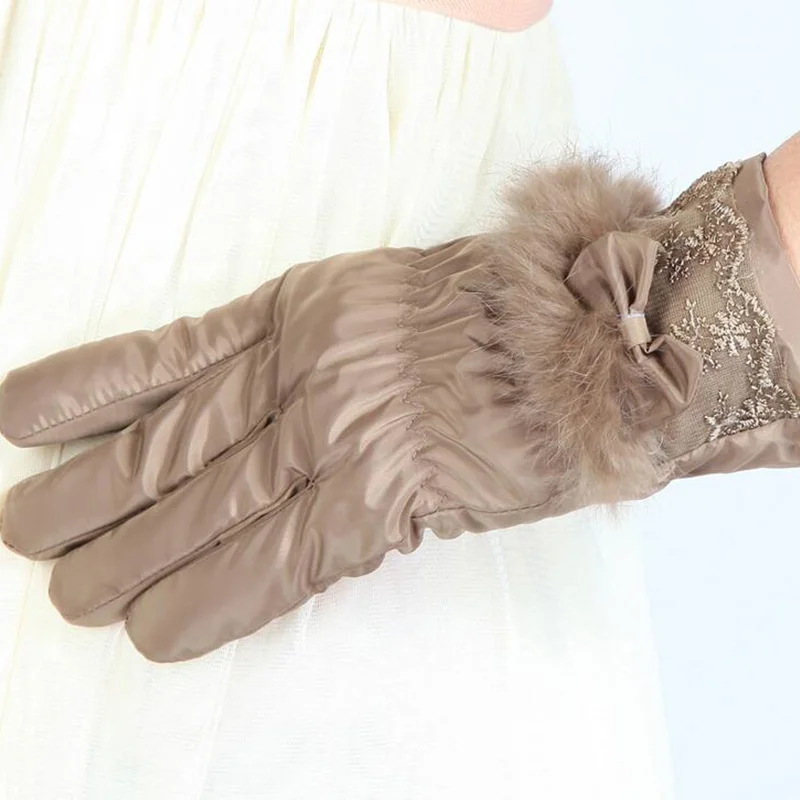 Новые женские зимние уличные спортивные теплые ветрозащитные перчатки с сенсорным экраном Модные женские плюшевые перчатки с бантом