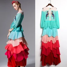 Высокое качество Весна и лето Модные градиентные вышитые с длинными рукавами торт богемные длинные платья женские элегантные и шикарные