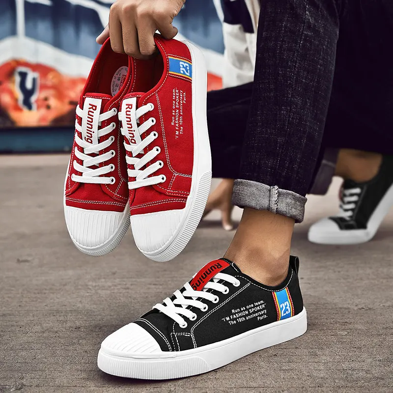 

SUROM Men Spring Casual Shoes Fashion Lightweight Vulcanized Shoes Comfortable Lace Up Designer Red Flat Sneakers Male Zapatos