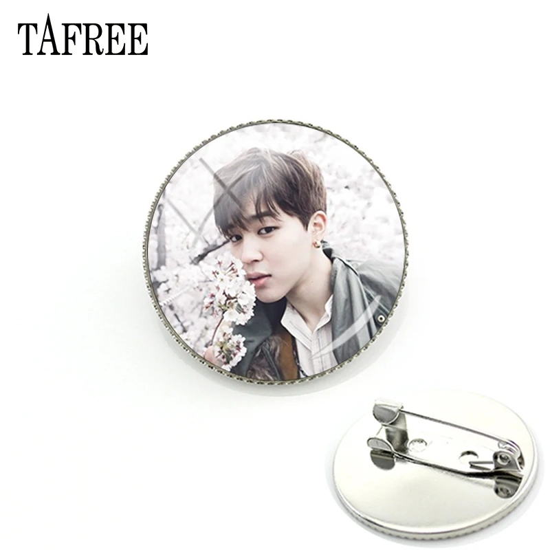 

TAFREE BTS Pins Music Band Broochs Fashion Round Glass cabochon dome for man women music lover Accessories Jewelry BTS246