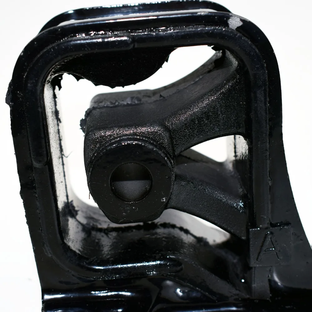 ISANCE Front Right Engine Motor Mount for Honda Accord 2.3L 1998-2002 OE# 50840-S84-A00 50840S84A00
