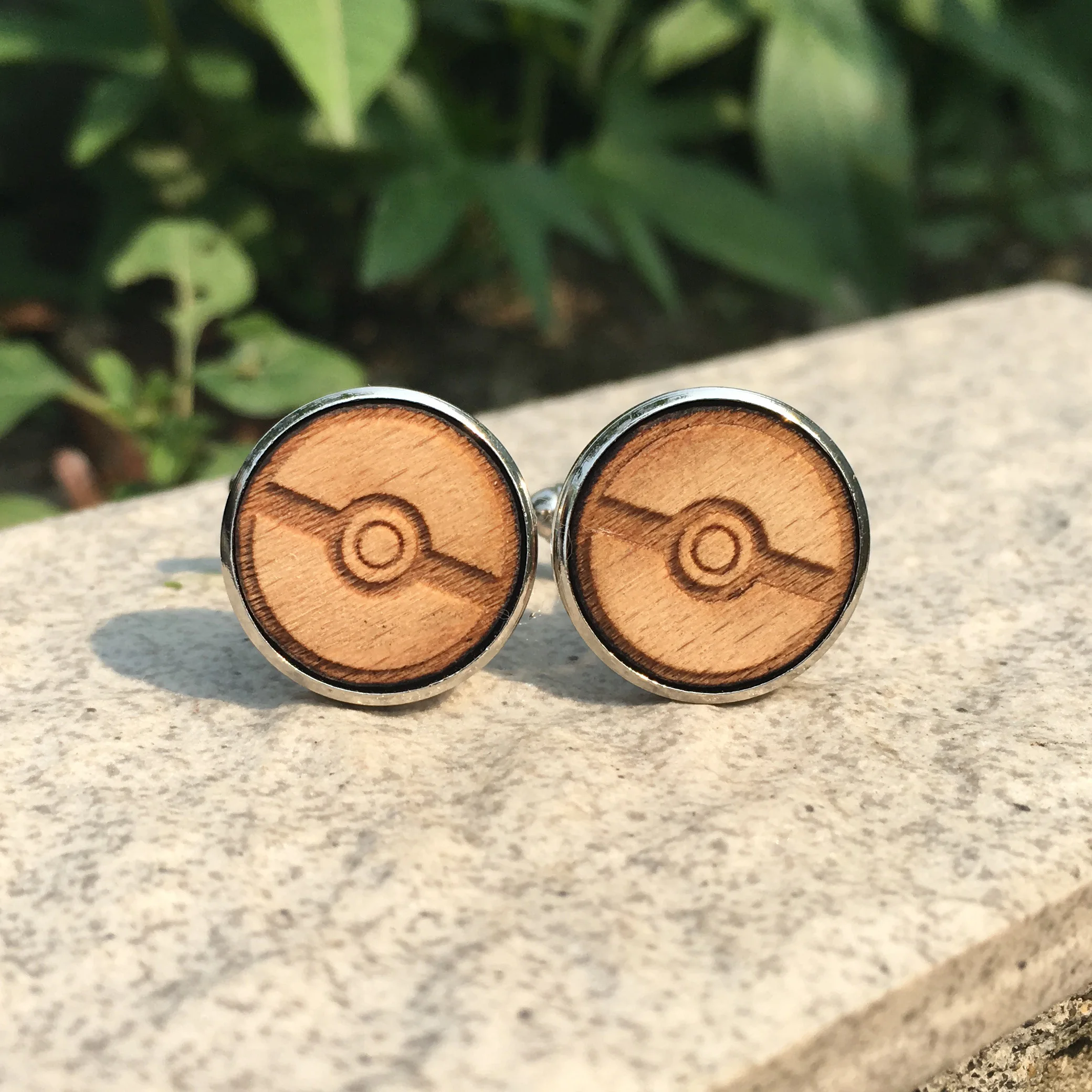 

Pokemon Wood Cufflinks Pokemon Go Wedding Gift Groomsmen Gift Poke Ball Wooden Cuff Link X 5 Pairs