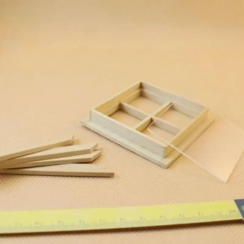 

Dongzhur 1:12 Dollhouse Mini Window Model 4-grid Wooden Windows Doll House Furniture Accessories