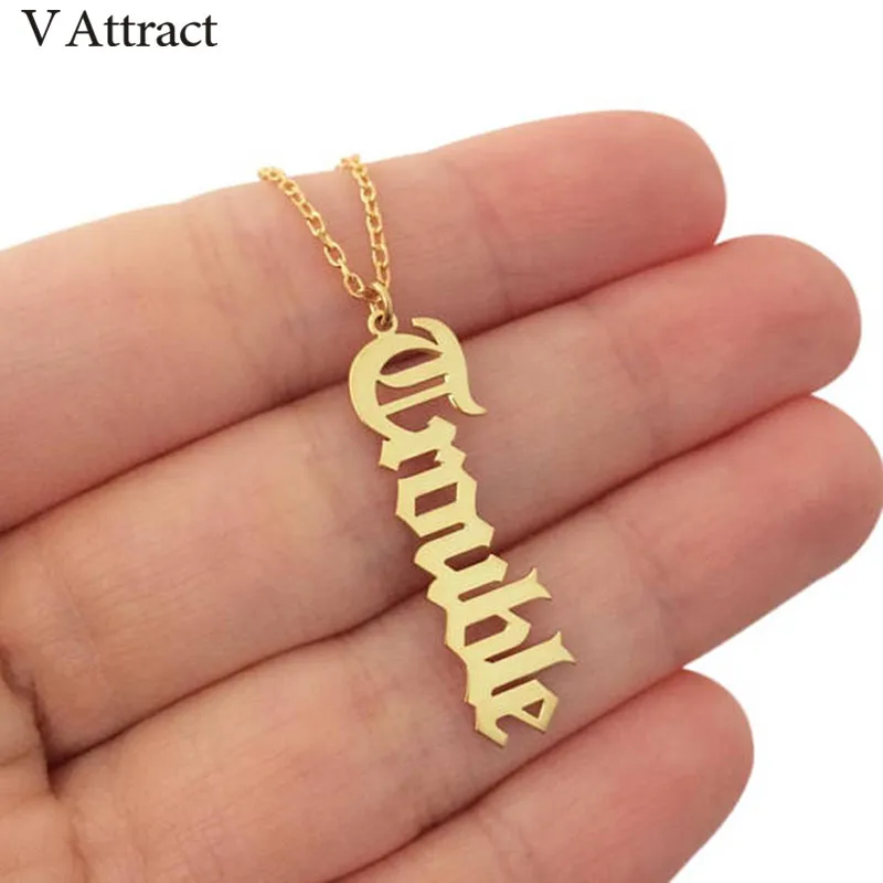 V Attract Custom Jewelry Gift Kpop Vertical Old English Personalized Name Necklace Choker Nameplate Charm Plate Colar Masculino afbeelding