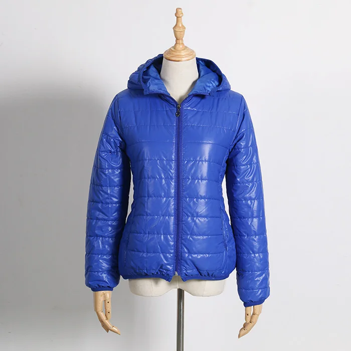 Женская зимняя куртка на молнии с капюшоном, новинка, Брендовое приталенное теплое пальто на весну и осень, однотонное Короткое женское стеганое модное пальто - Цвет: Синий