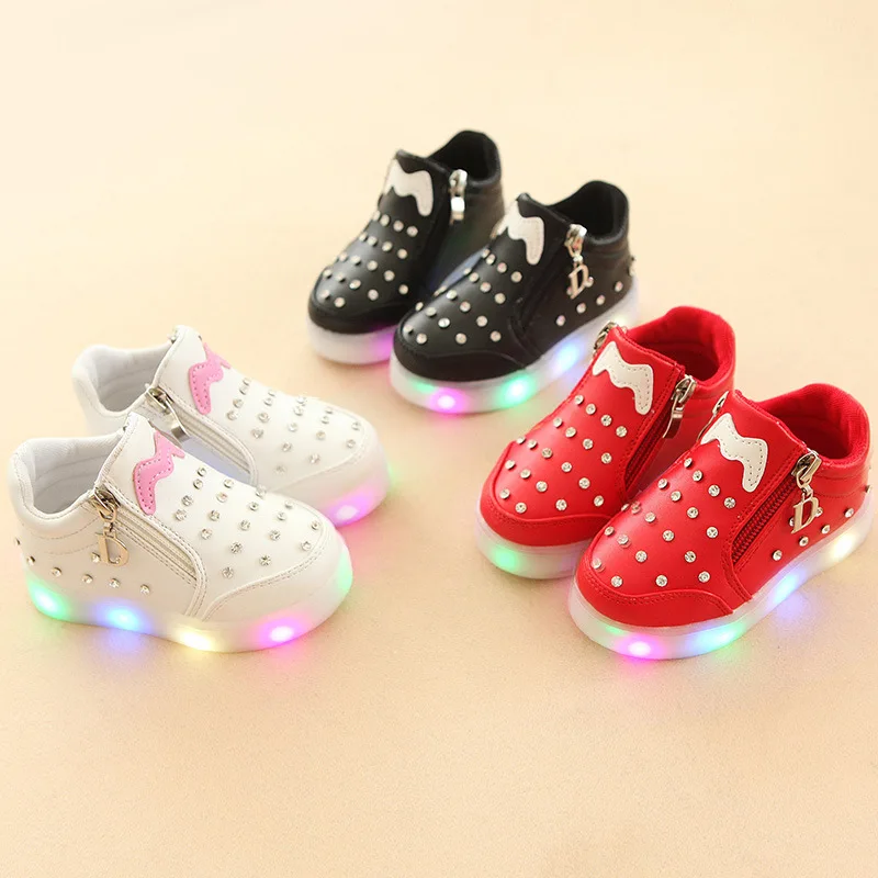 Zip Lovely baby first walkers boots crystal unisex fashion cute all seasons baby casual shoes LED lighting up baby footwear