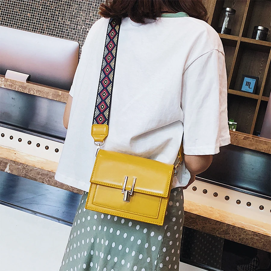 عارضة الصلبة بو الجلود Crossbody حقائب للنساء طباعة عرض حزام حقيبة ساع النساء حقائب البسيطة صغيرة رفرف حقيبة الفتيات Bolsas عارضة الصلبة بو الجلود Crossbody حقائب للنساء طباعة عرض حزام حقيبة ساع النساء حقائب البسيطة صغيرة رفرف حقيبة الفتيات Bolsas
