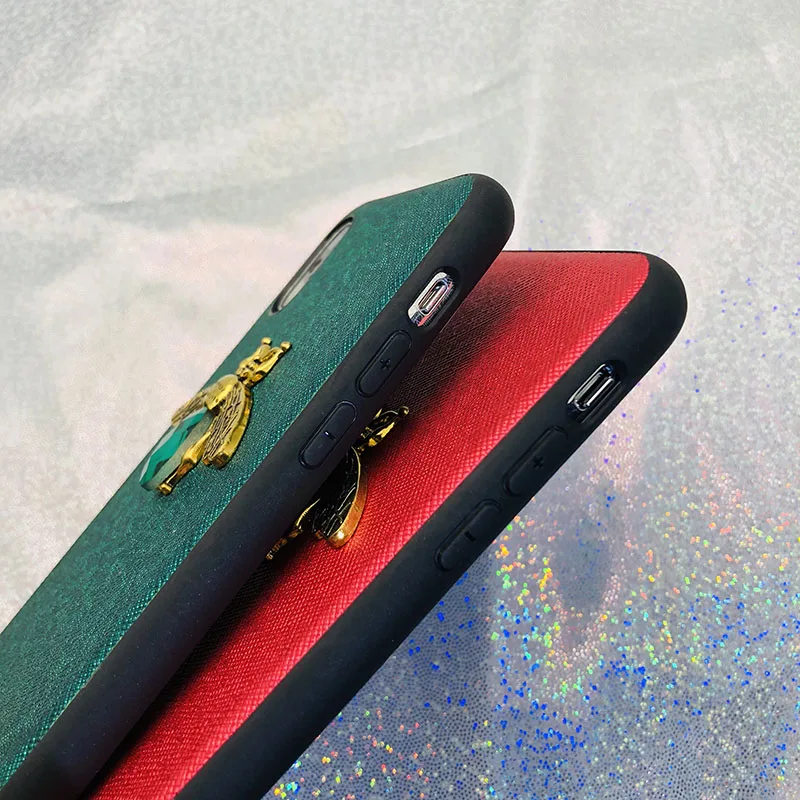 Shining Powder Bee Cartoon Animal Case For iPhone X XR XS Max 8 7 6 6S Plus Cover For Samsung Note 8 9 S9 S8 Plus Glitter Back Shining Powder Bee Cartoon Animal Case For iPhone X XR XS Max 8 7 6 6S Plus Cover For Samsung Note 8 9 S9 S8 Plus Glitter Back