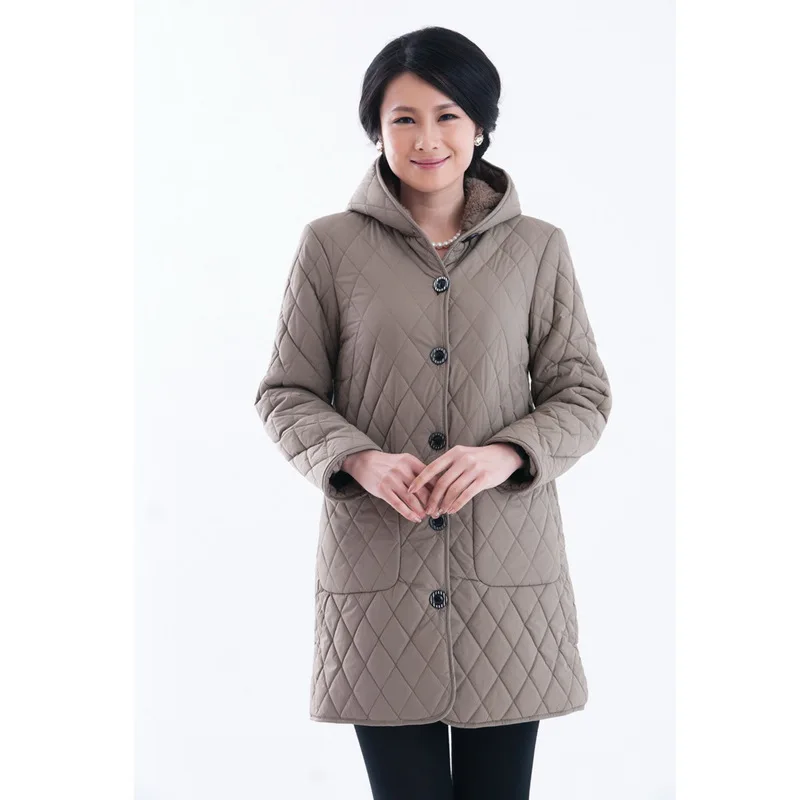 

2017 New Fashion Parkas coats Thick winter jacket coat middle-aged women hooded jacket and long sections mom jackets down parka