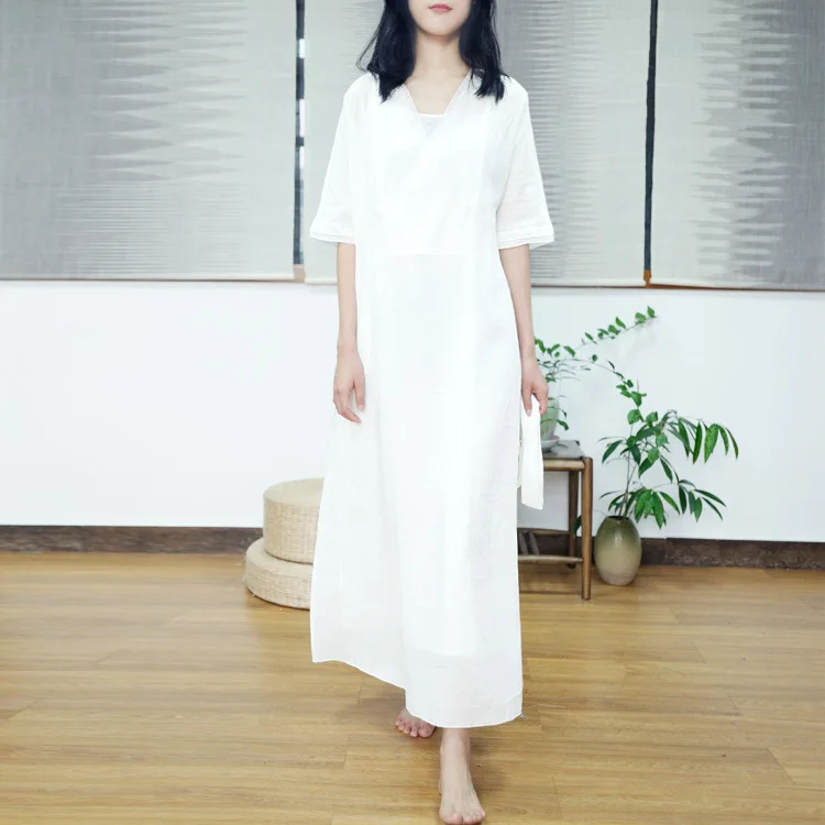 白色2.jpg