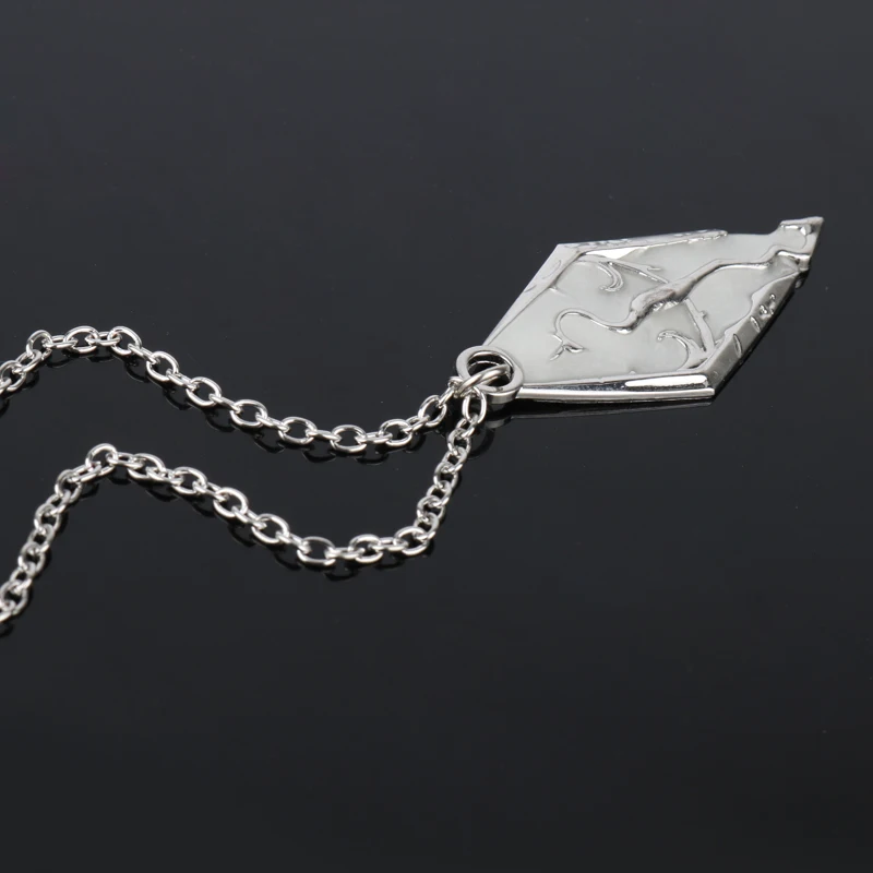 MQCHUN новейшее светящееся ожерелье с подвеской в виде дракона The Elder Scrolls V Skyrim бижутерия для мужчин косплей подарок аксессуары-30