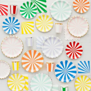 

200pcs Disposable Tableware Pink Striped Paper Tray Paper Cup Tableware Dinner Plates Cups Napkins for Birthday Party