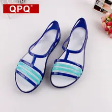 QPQ Frauen Sandalen 2017 Sommer Neue EVA Candy Farbe Peep kappe Stappy Strand Valentine Regenbogen Croc Gelee Schuhe Frau Zwängt sandalen