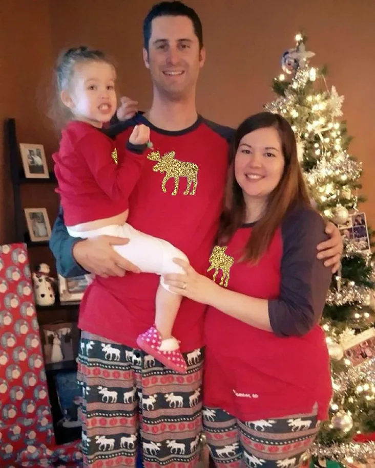 

2018 New Christmas Deer Pajamas Set Family Matching Sleepwear Nightwear Sequins Elk Xmas Mother Father Kid Set Baby Romper